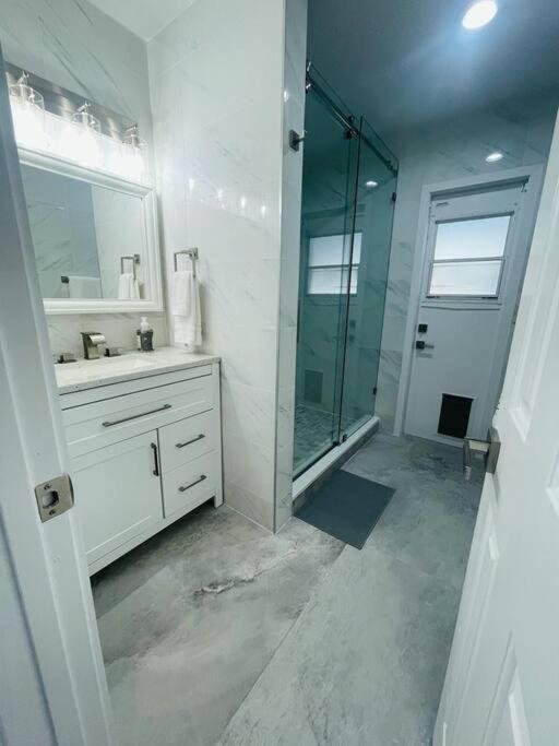 Home In Miami Luaran gambar